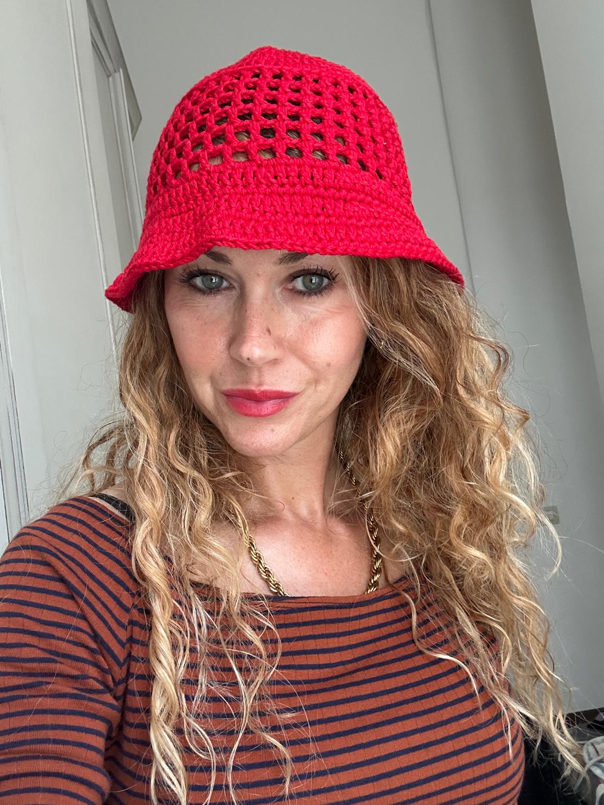Cappello Milly fatto all'uncinetto in puro cotone
