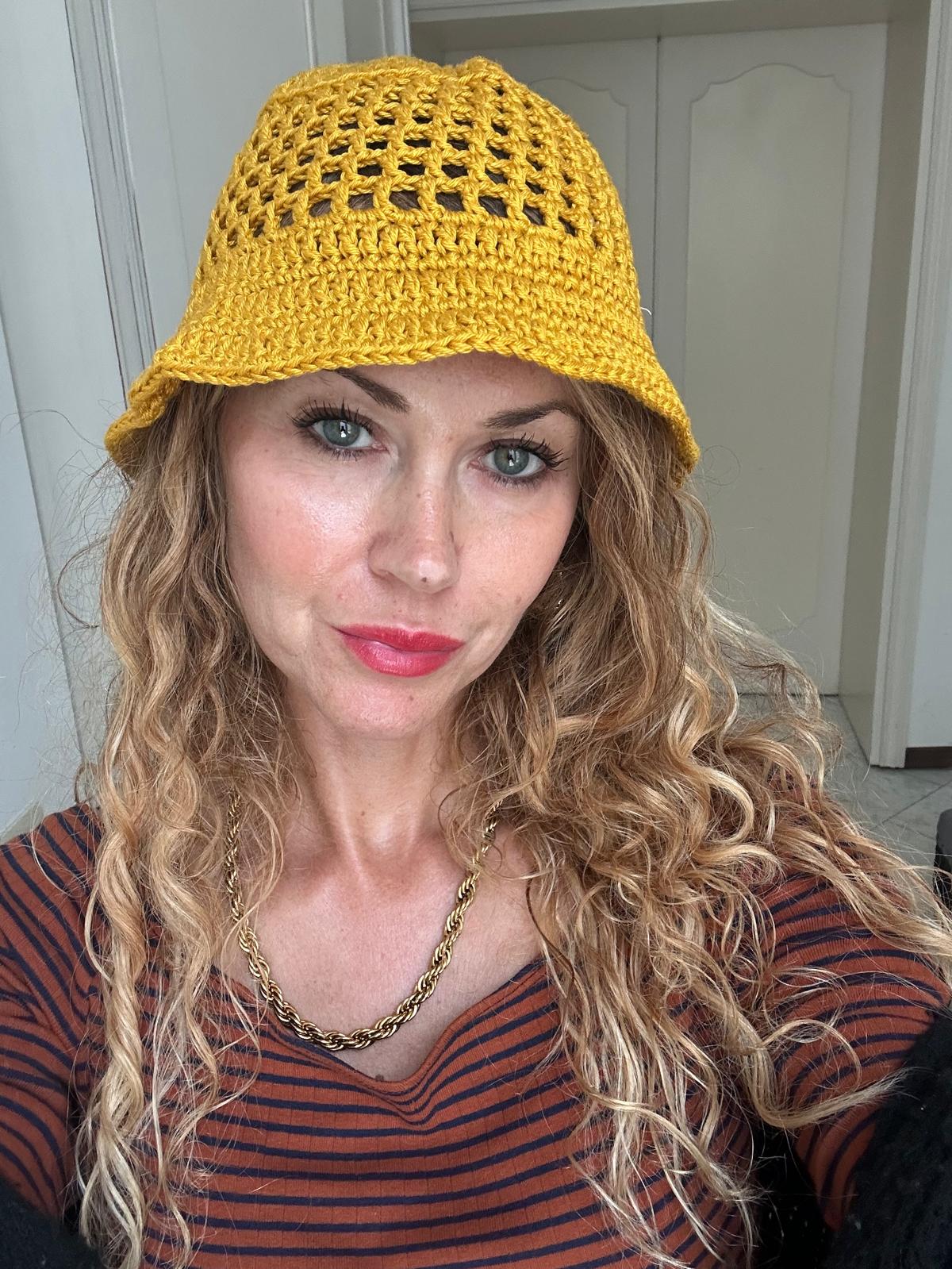 Cappello Milly fatto all'uncinetto in puro cotone