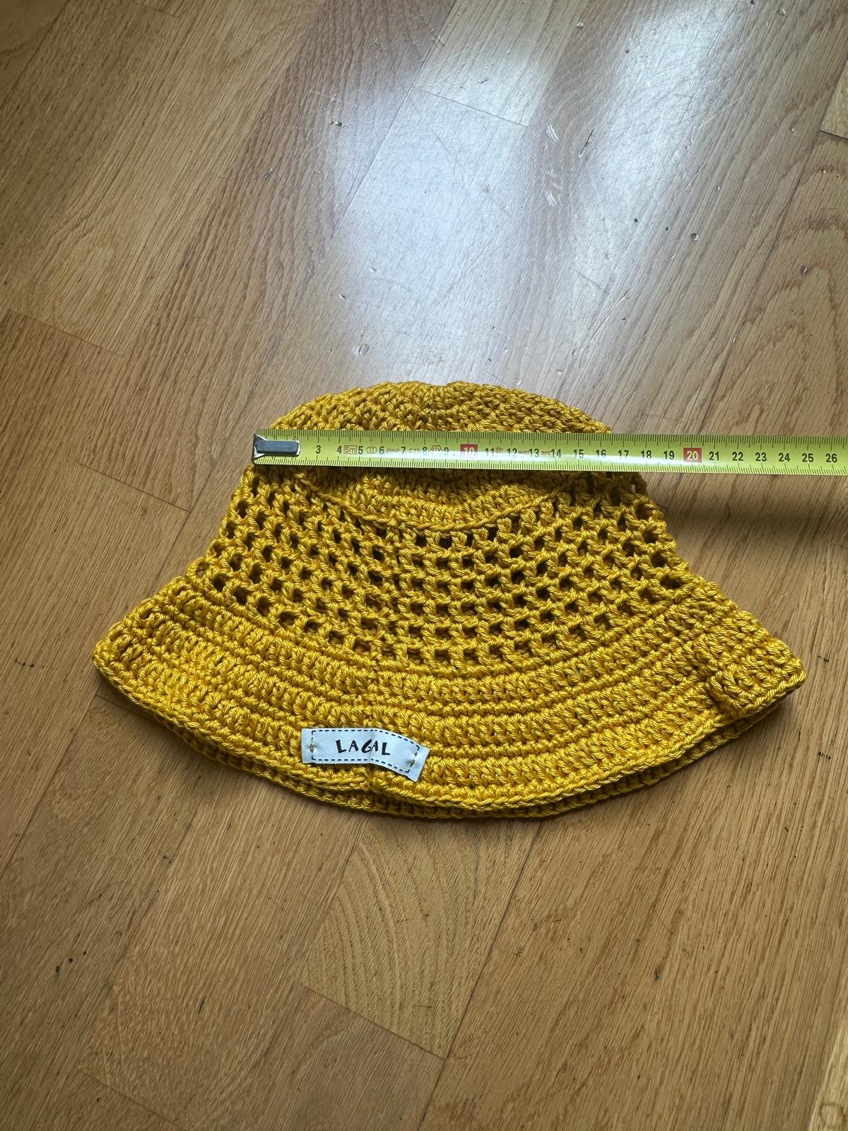 Cappello Milly fatto all'uncinetto in puro cotone
