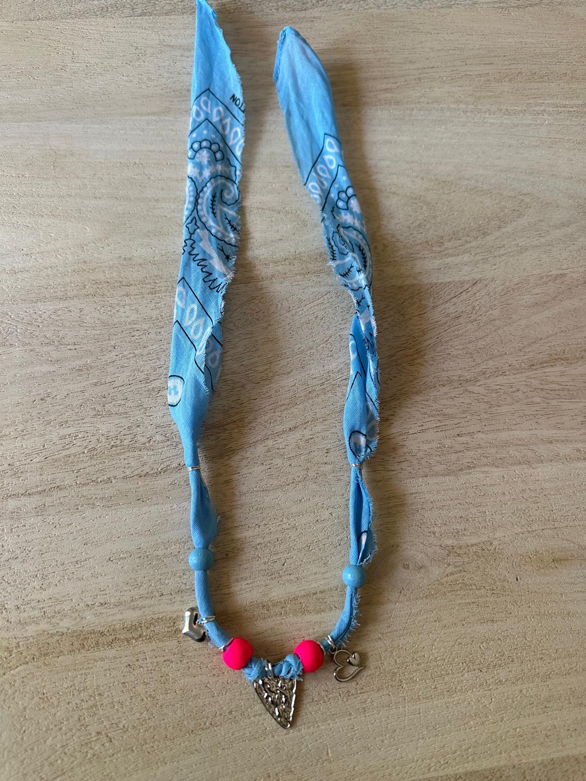 Collana Bandana fatta a mano