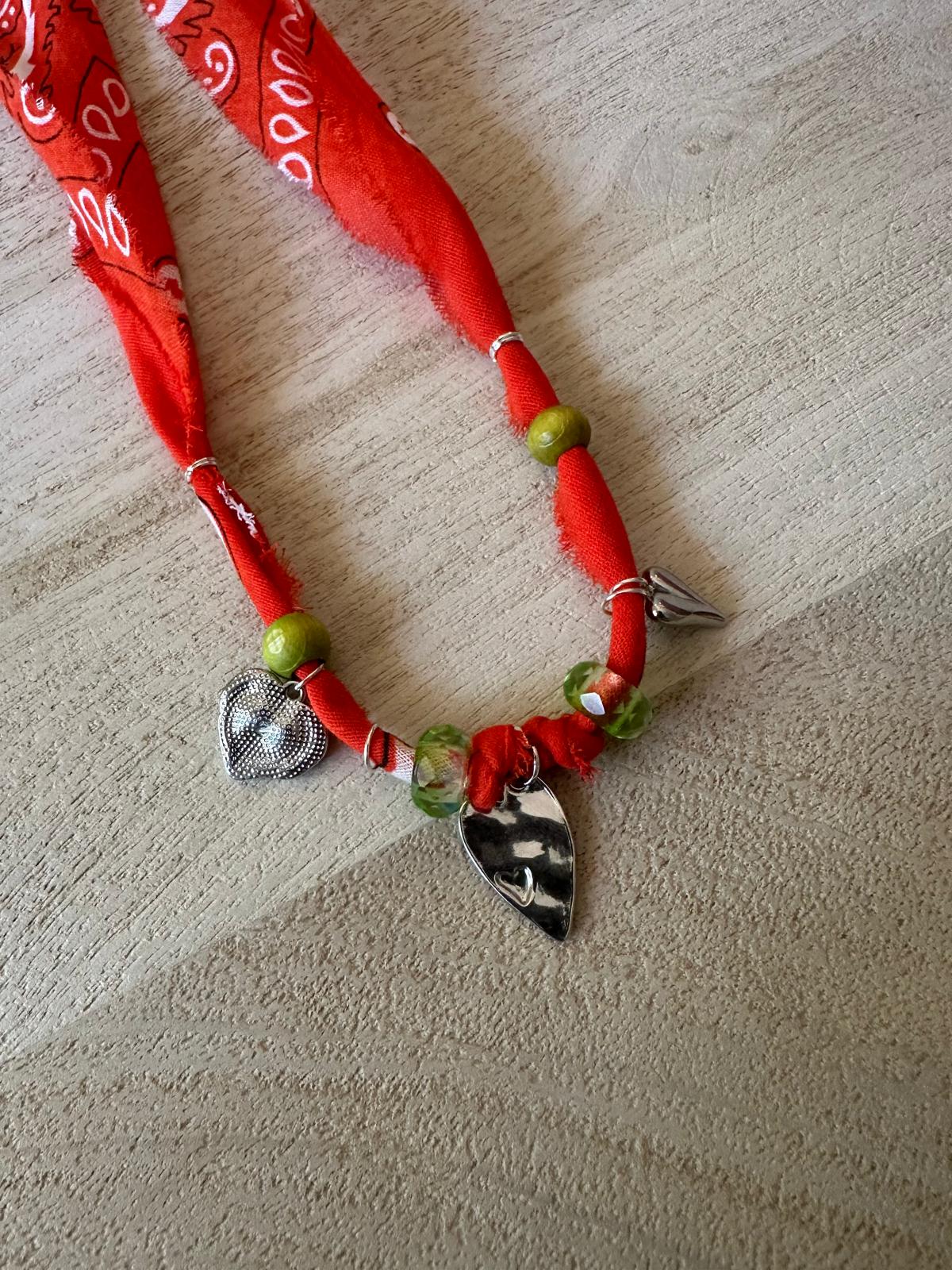Collana Bandana fatta a mano