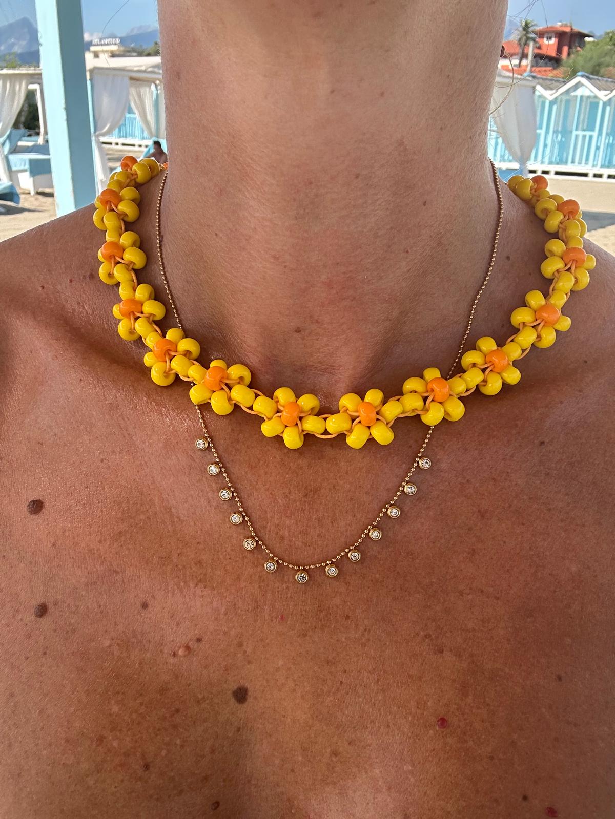 Collana Blossom fatta a mano con perline di vetro di Boemia