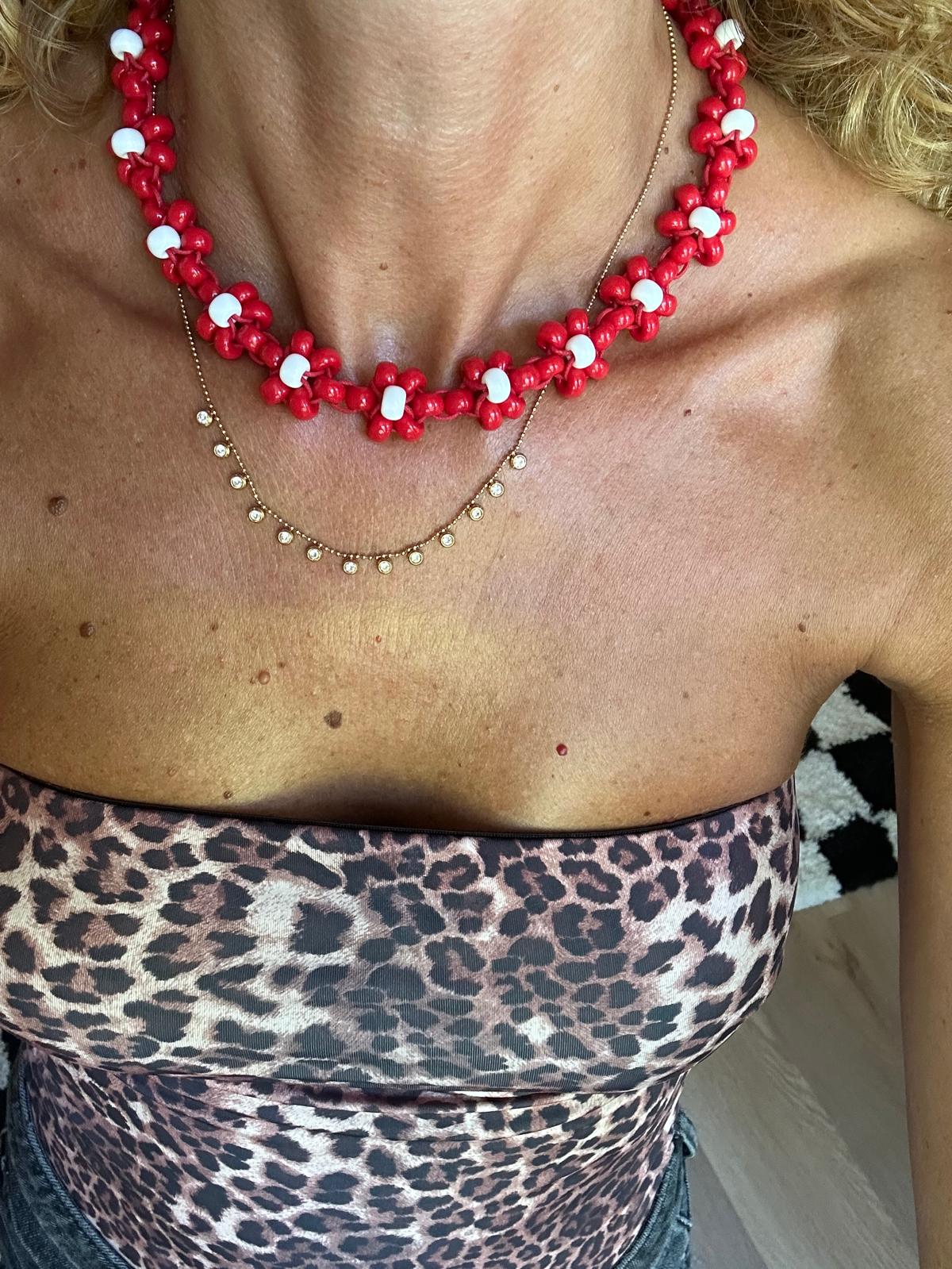 Collana Blossom fatta a mano con perline di vetro di Boemia