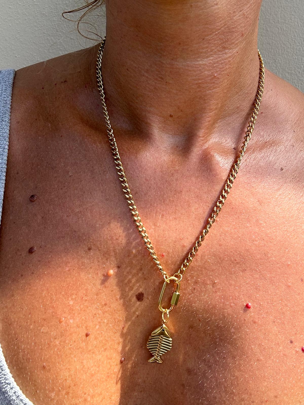 Ciondolo Lisca in acciaio inossidabile placcato oro 18K