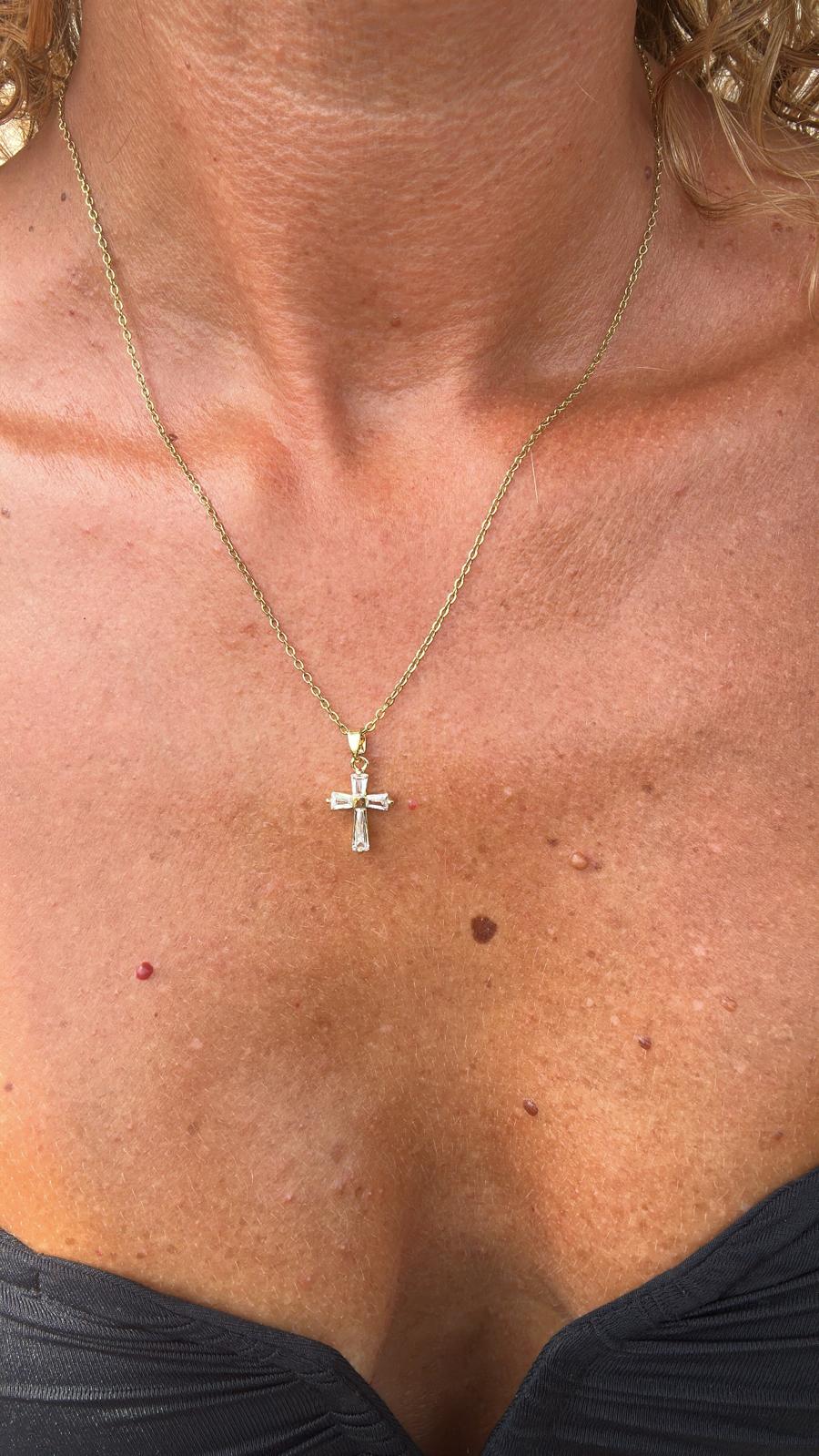 Collana in acciaio inossidabile anallergica e waterproof "Sussurro"