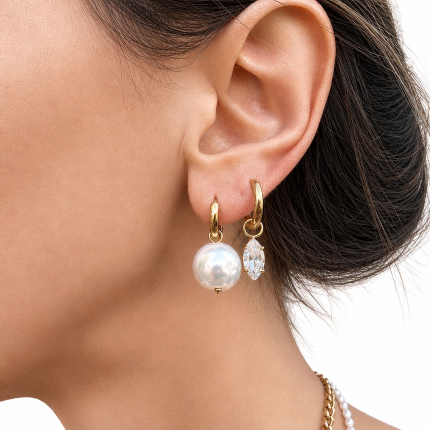 Orecchini in acciaio inossidabile anallergici e waterproof placcati oro 18K "Glassa"