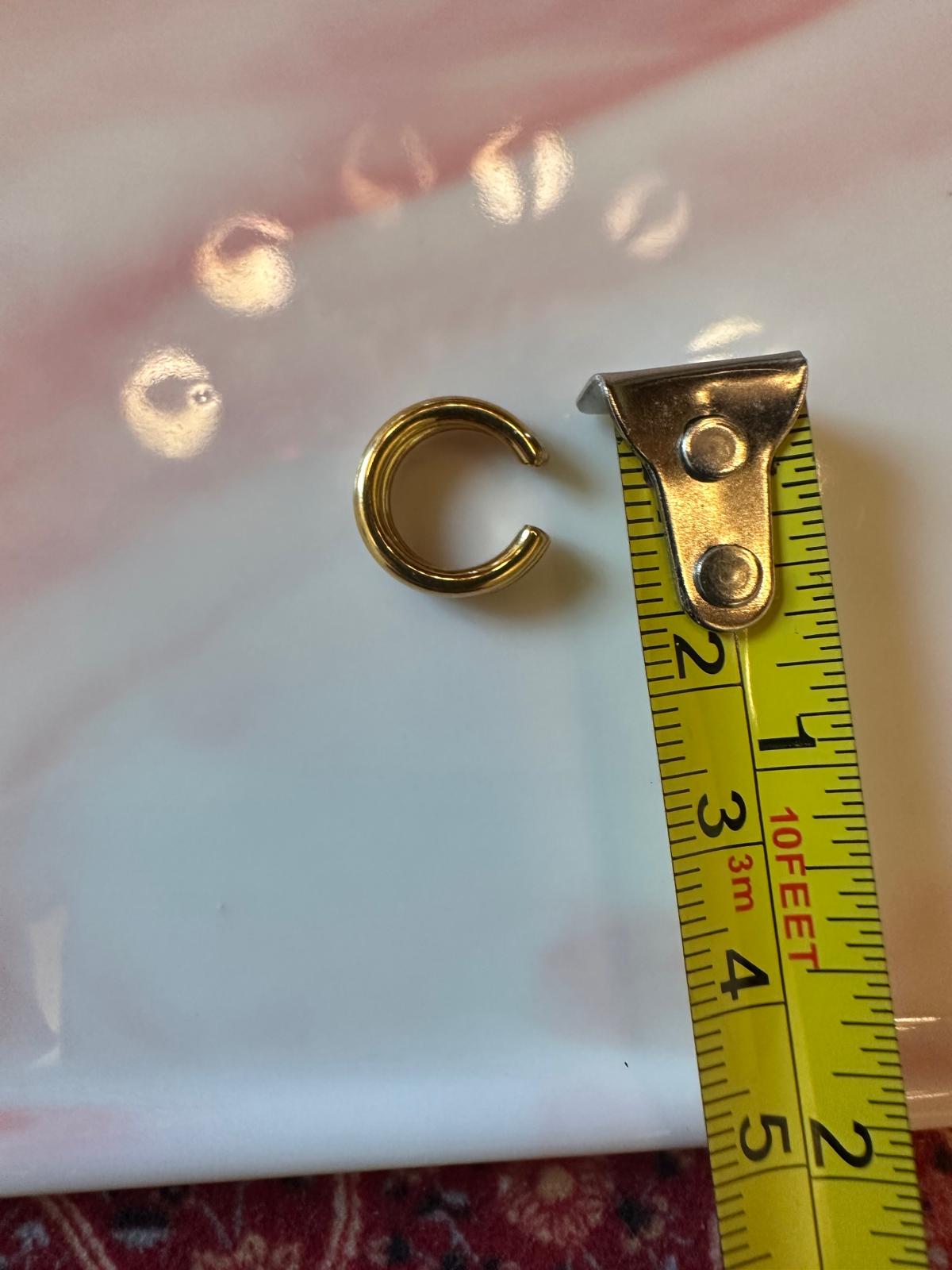 Ear Cuff in acciaio inossidabile anallergici e waterproof "Sissy"