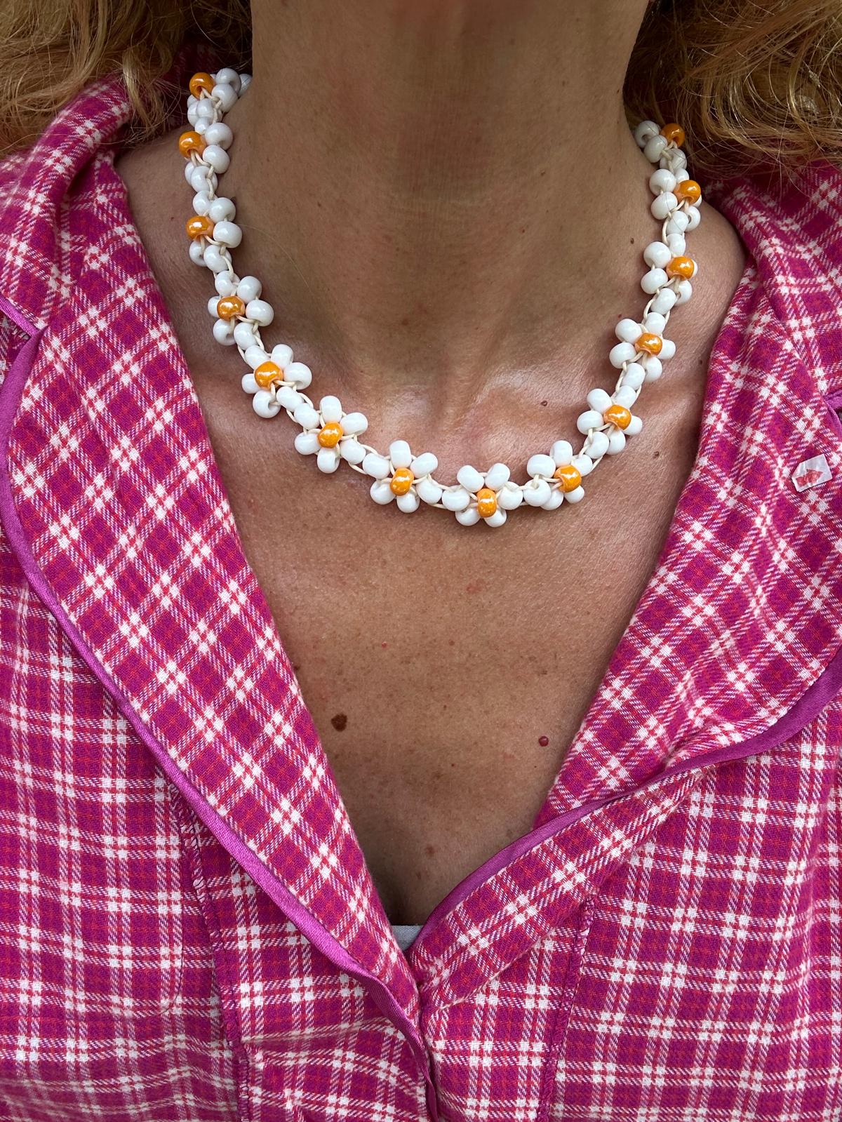 Collana Blossom fatta a mano con perline di vetro di Boemia