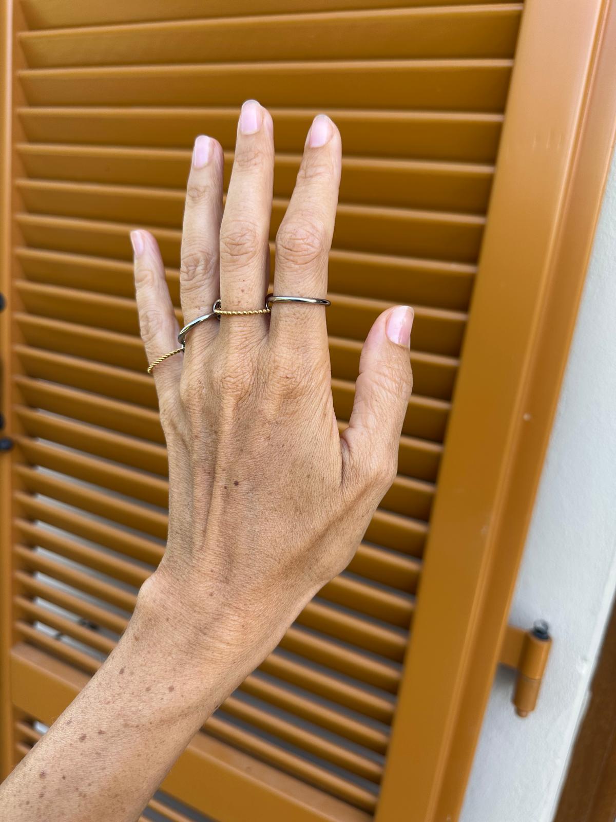 Anello in acciaio inossidabile anallergico e waterproof "Antistress 1"