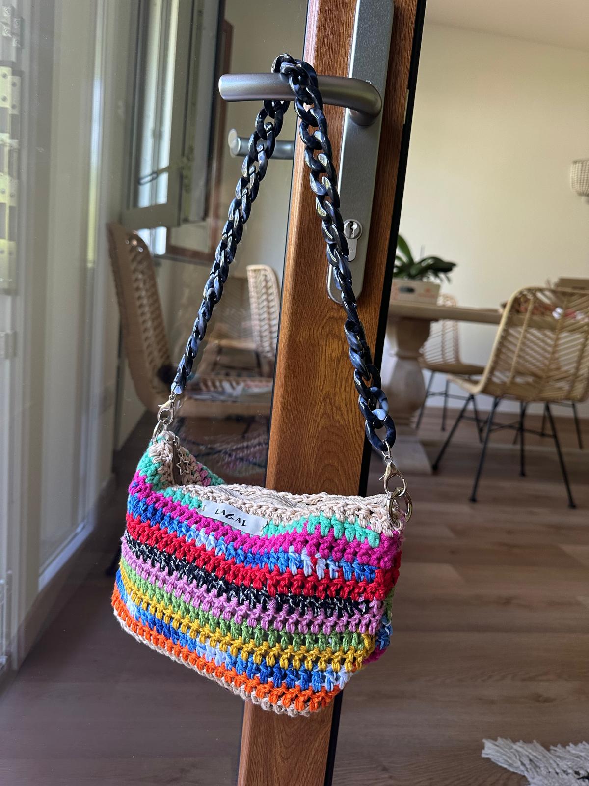 Borsa Rainbow fatta all'uncinetto in cotone
