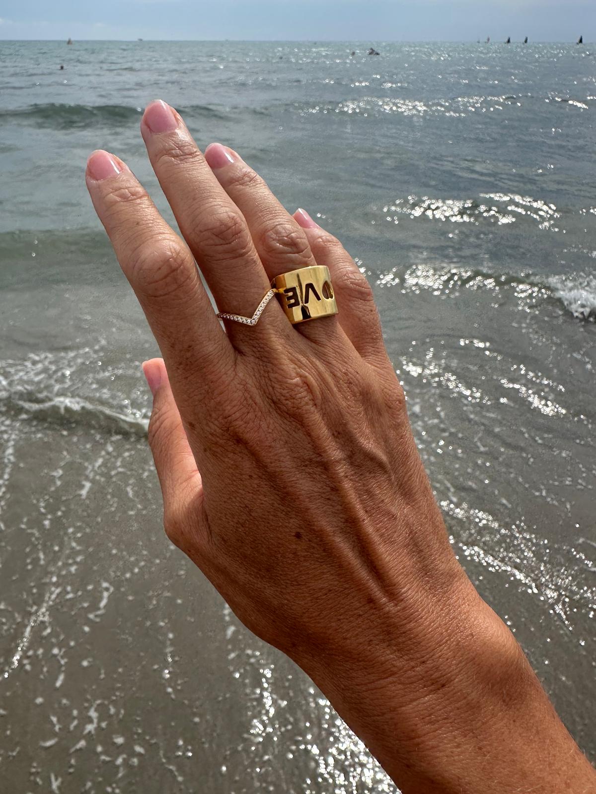 Anello in acciaio inossidabile anallergico e waterproof "Celine"