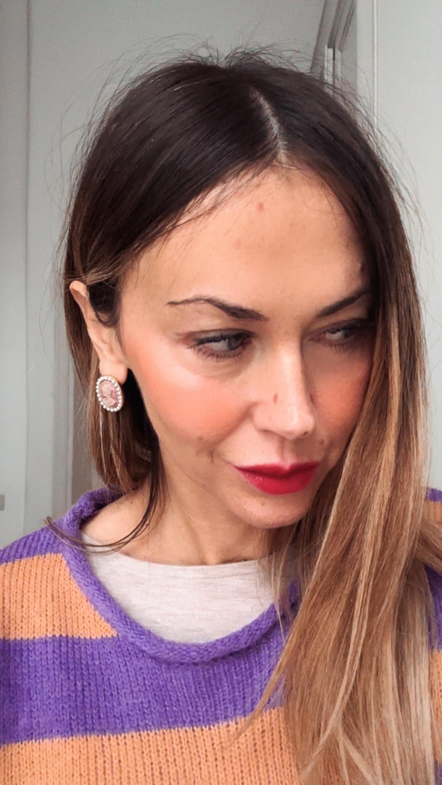 Orecchini in acciaio inossidabile e zirconi anallergici e waterproof "Cameo"