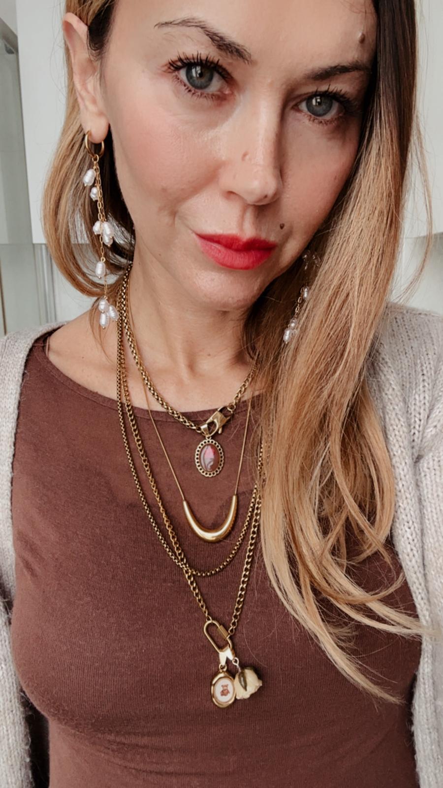 Orecchini in acciaio inossidabile anallergici e waterproof "Neve"