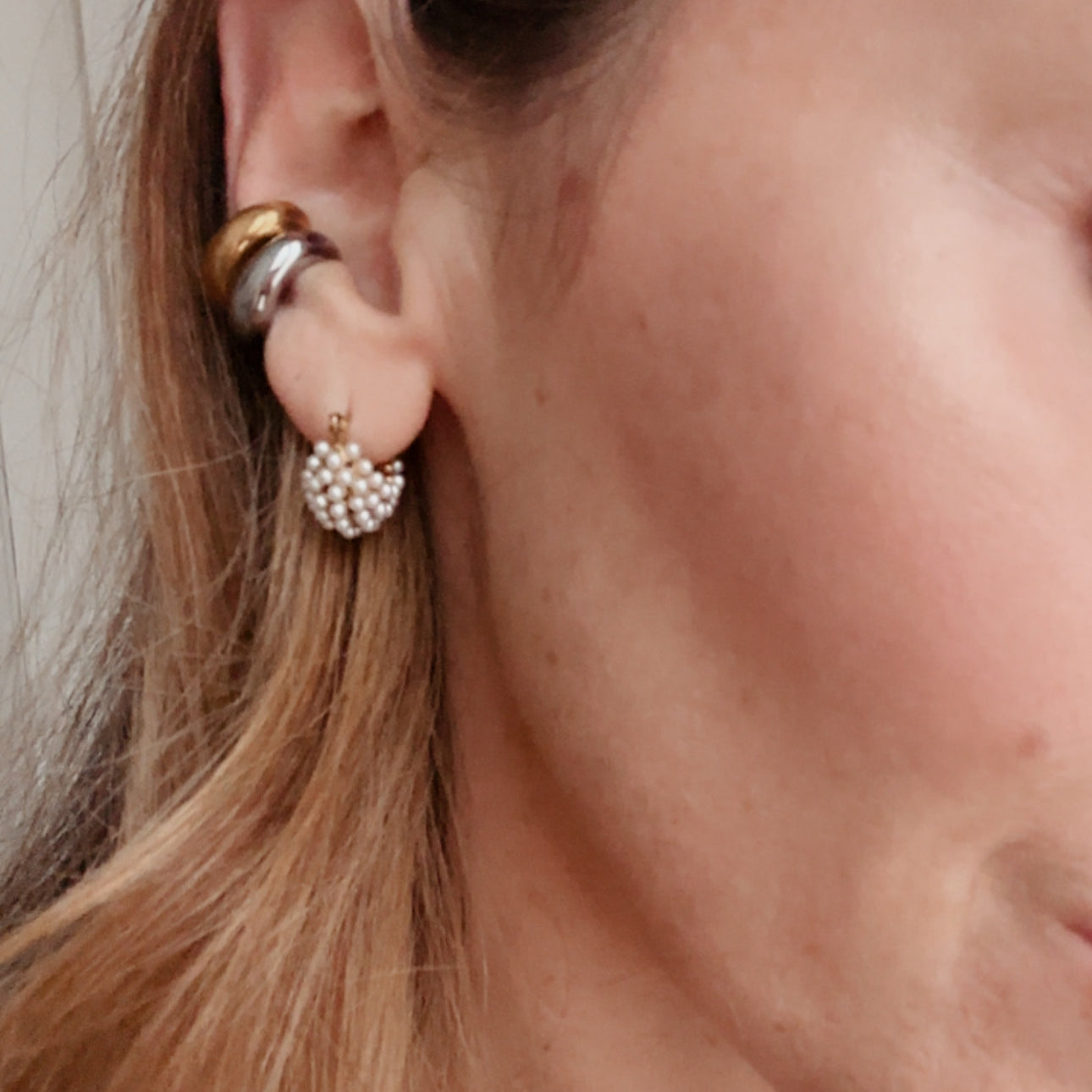 Ear Cuff leggero in acciaio inossidabile waterproof "Incastrami"