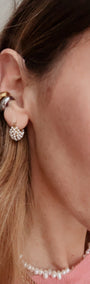 Ear Cuff leggero in acciaio inossidabile waterproof "Incastrami"