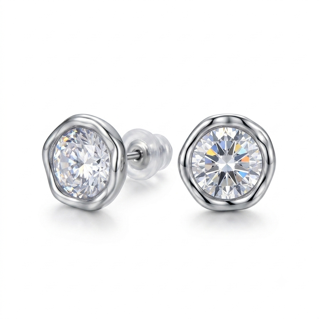 Orecchini in acciaio inossidabile e waterproof placcati oro 18K "Lucilla"