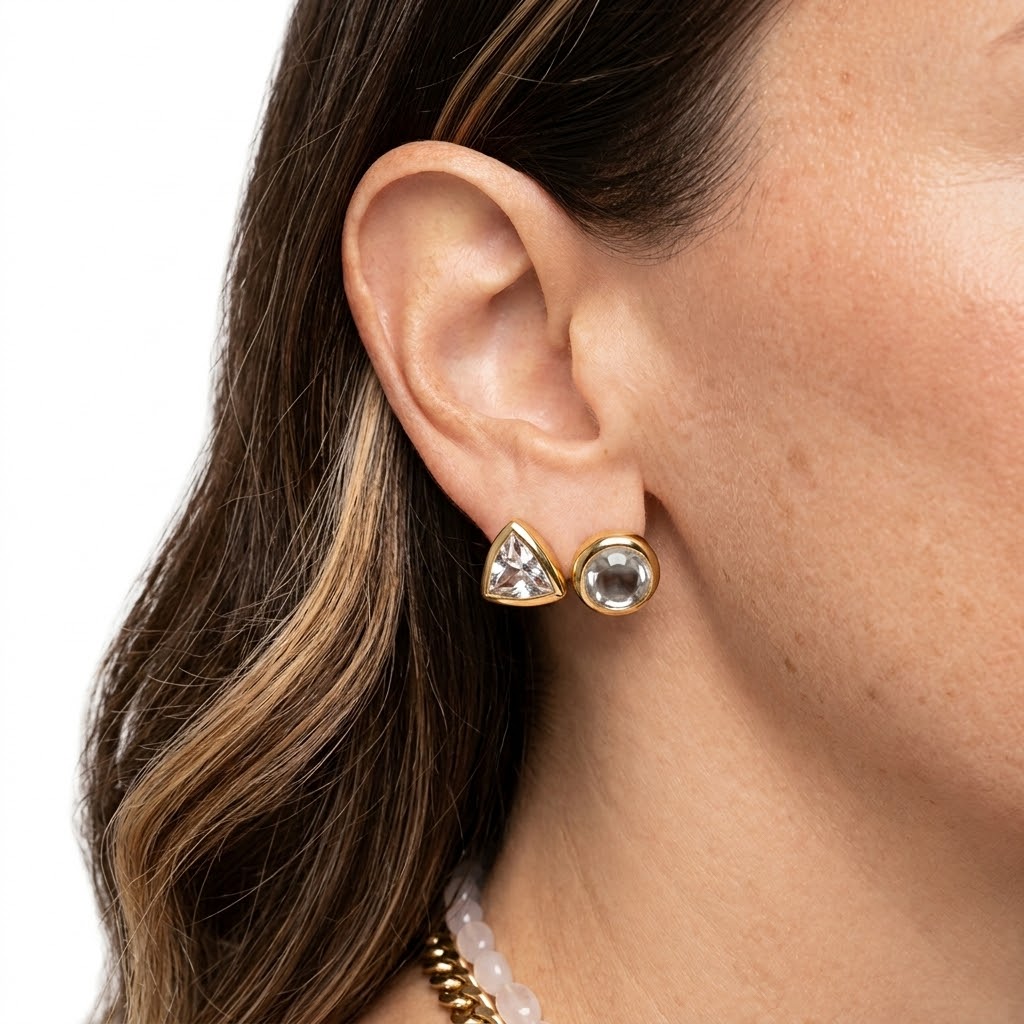 Orecchini in acciaio inossidabile e waterproof placcati oro 18K "Lucilla"