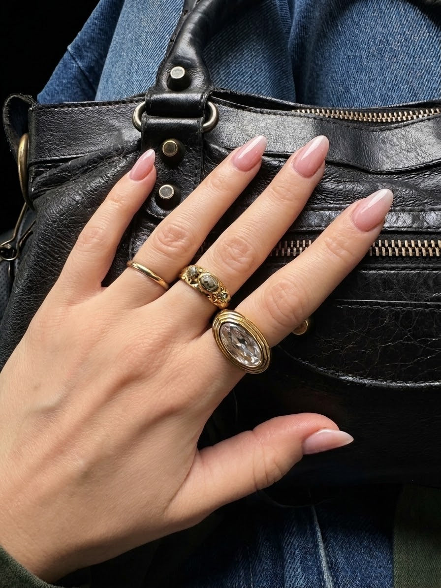 Anello in acciaio inossidabile e zircone waterproof "Queen"