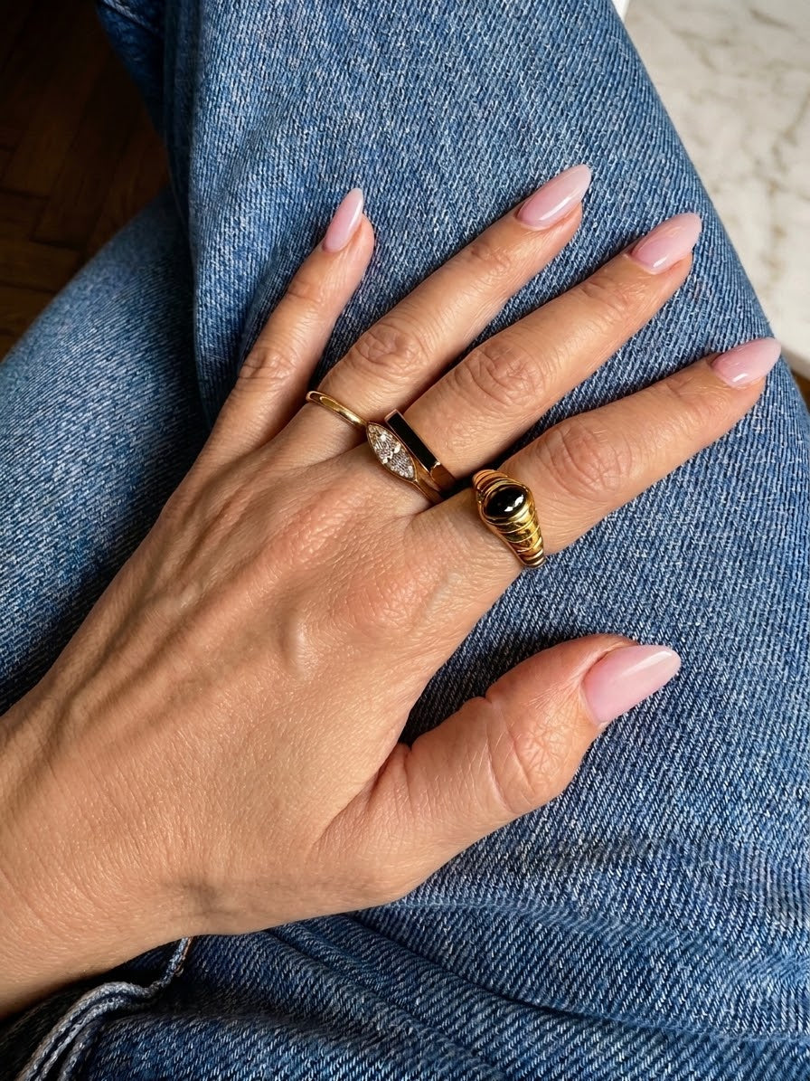Anello in acciaio inossidabile anallergico e waterproof "Lily"