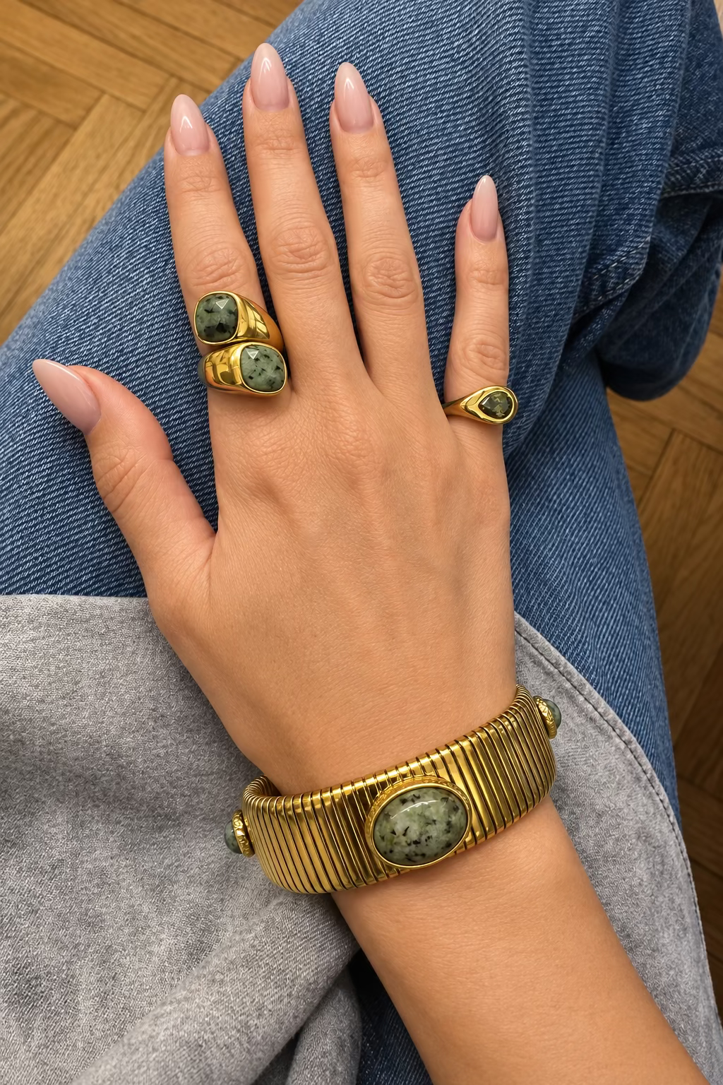 Anello regolabile waterproof placcato oro 18K "Astrid"