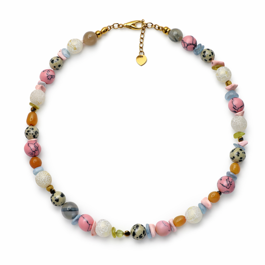 Collana in acciaio inossidabile e perle in pietra naturale "Luisa"