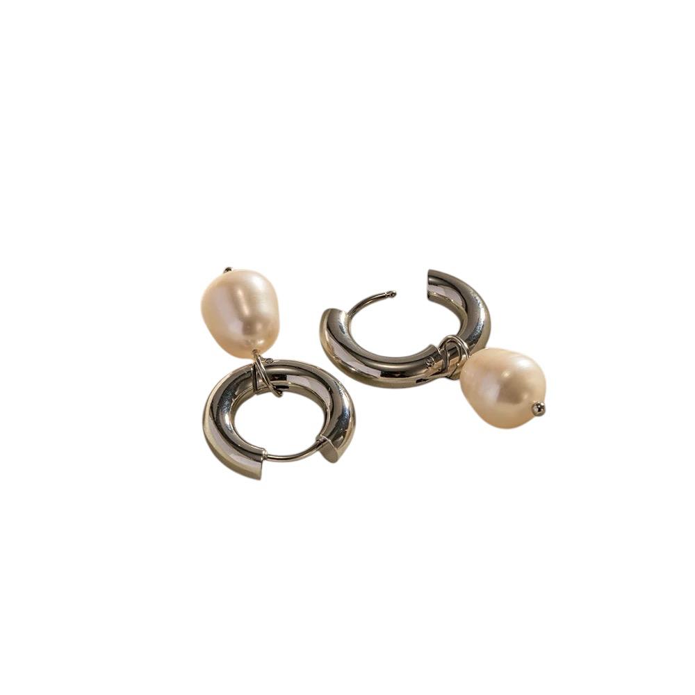 Orecchini in acciaio inossidabile con perla, anallergici e waterproof "Posh"