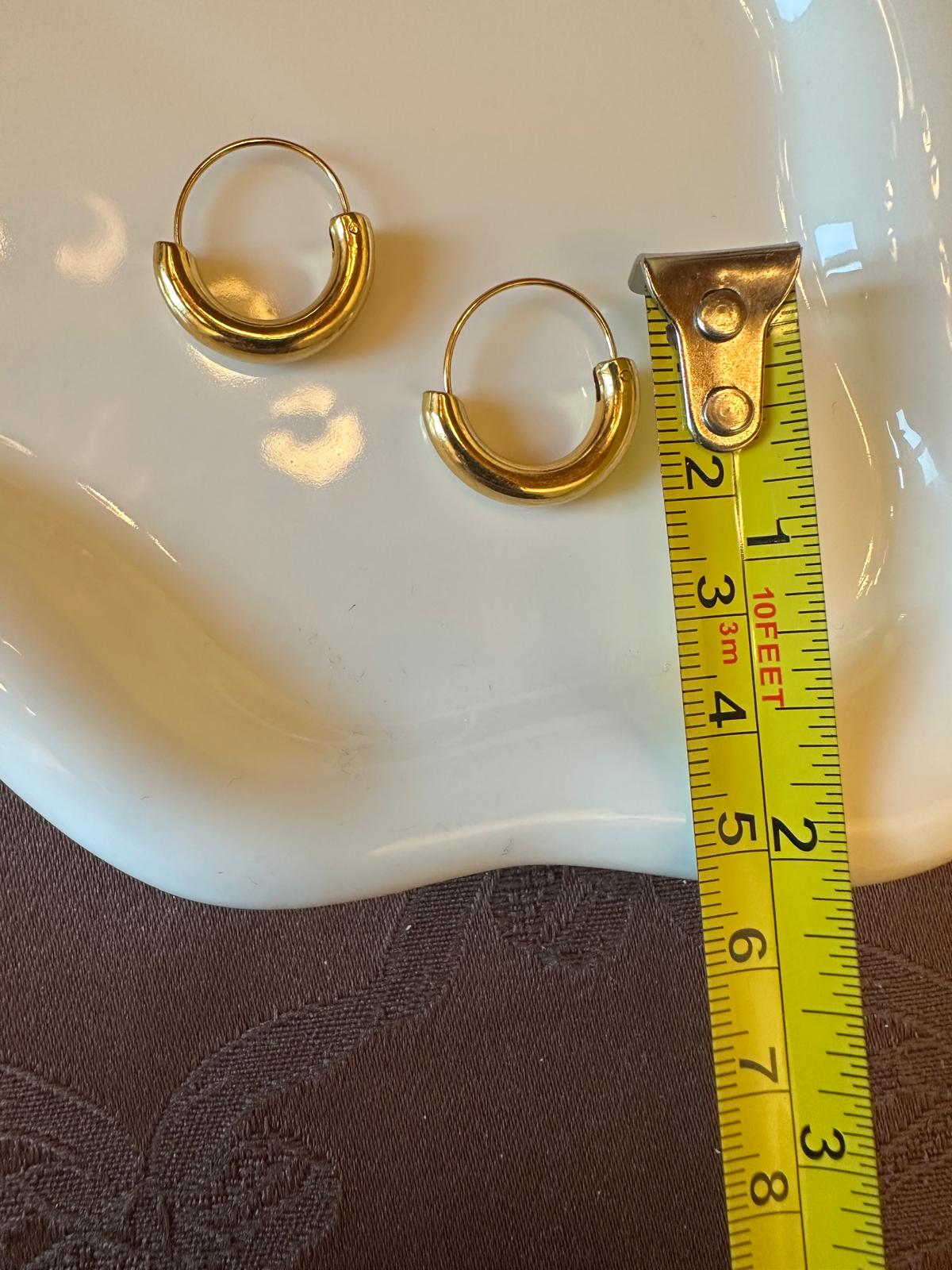 Orecchini in acciaio inossidabile placcati oro 18K anallergici e waterproof "Petit"
