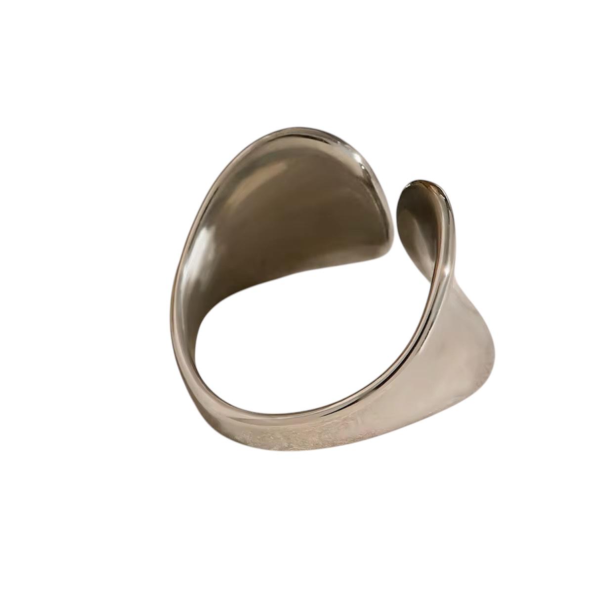 Anello in acciaio inossidabile anallergico e waterproof "Lunedì"