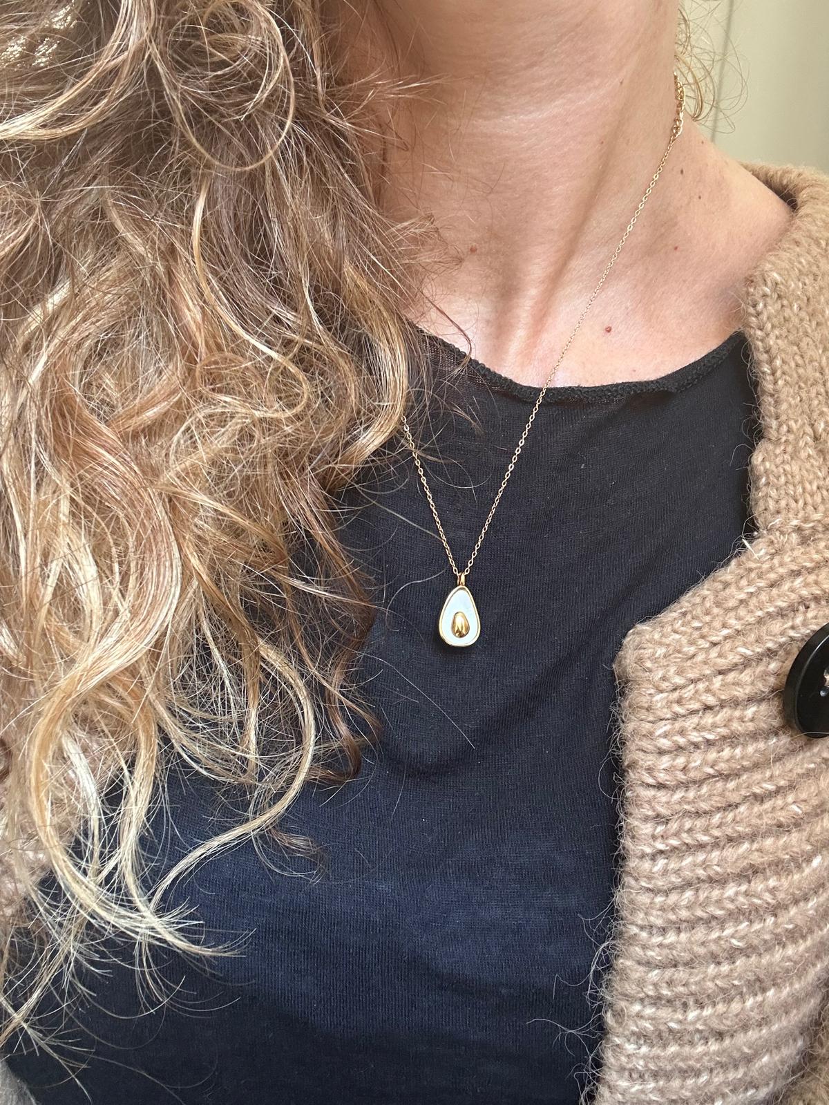 Collana in acciaio inossidabile anallergica e waterproof "Avocado"