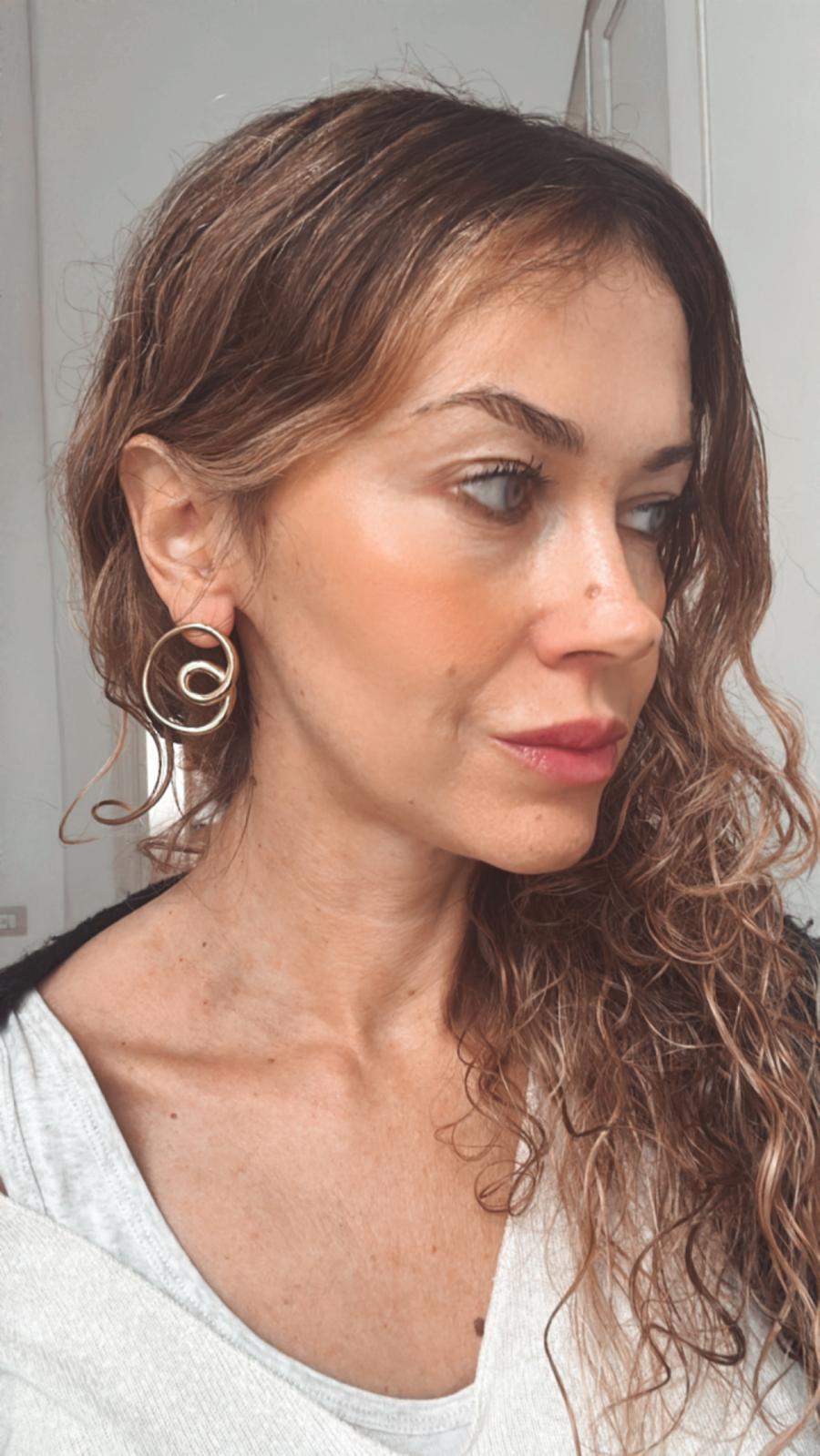 Orecchini in acciaio inossidabile anallergici e waterproof "Ricciolo"