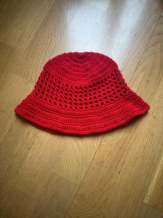 Cappello Milly  fatto all'uncinetto in puro cotone