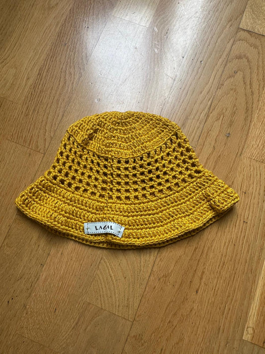 Cappello Milly  fatto all'uncinetto in puro cotone