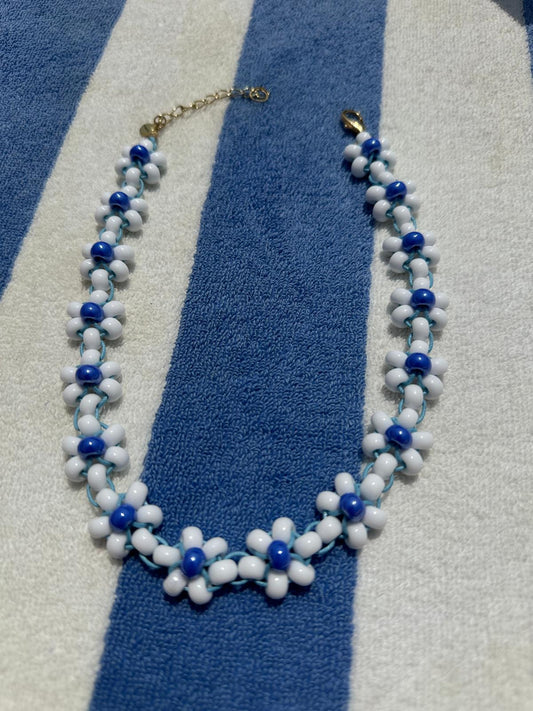 Collana Blossom fatta a mano con perline di vetro di Boemia