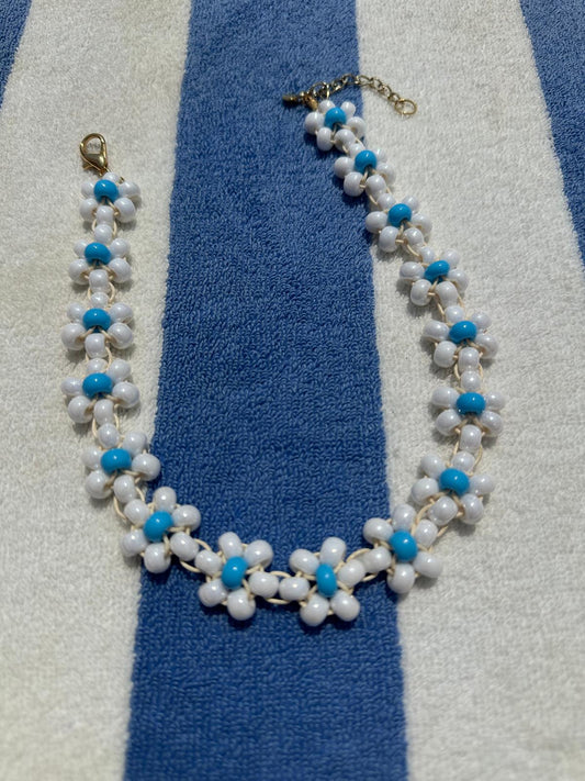 Collana Blossom fatta a mano con perline di vetro di Boemia