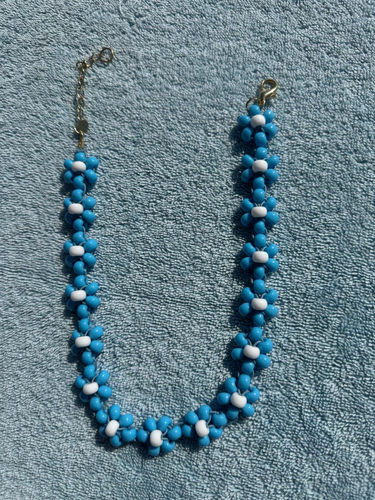 Collana Blossom fatta a mano con perline di vetro di Boemia