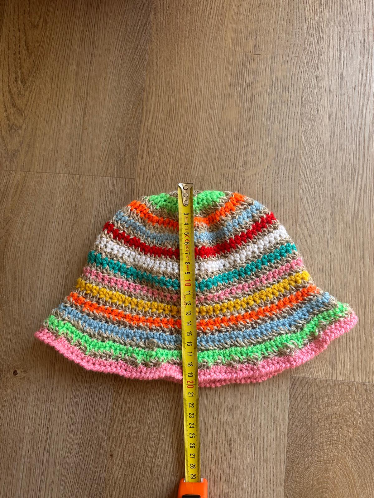 Cappello Mergellina fatto all'uncinetto in Juta e acrilico