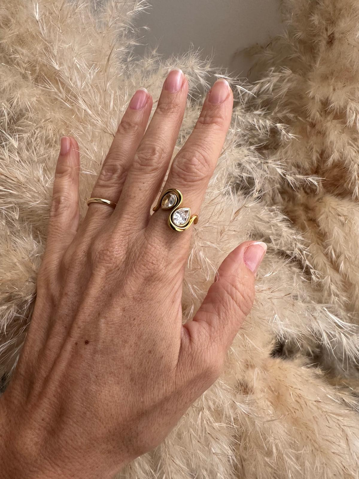 Anello in acciaio inossidabile e zircone anallergico e waterproof "Kim"