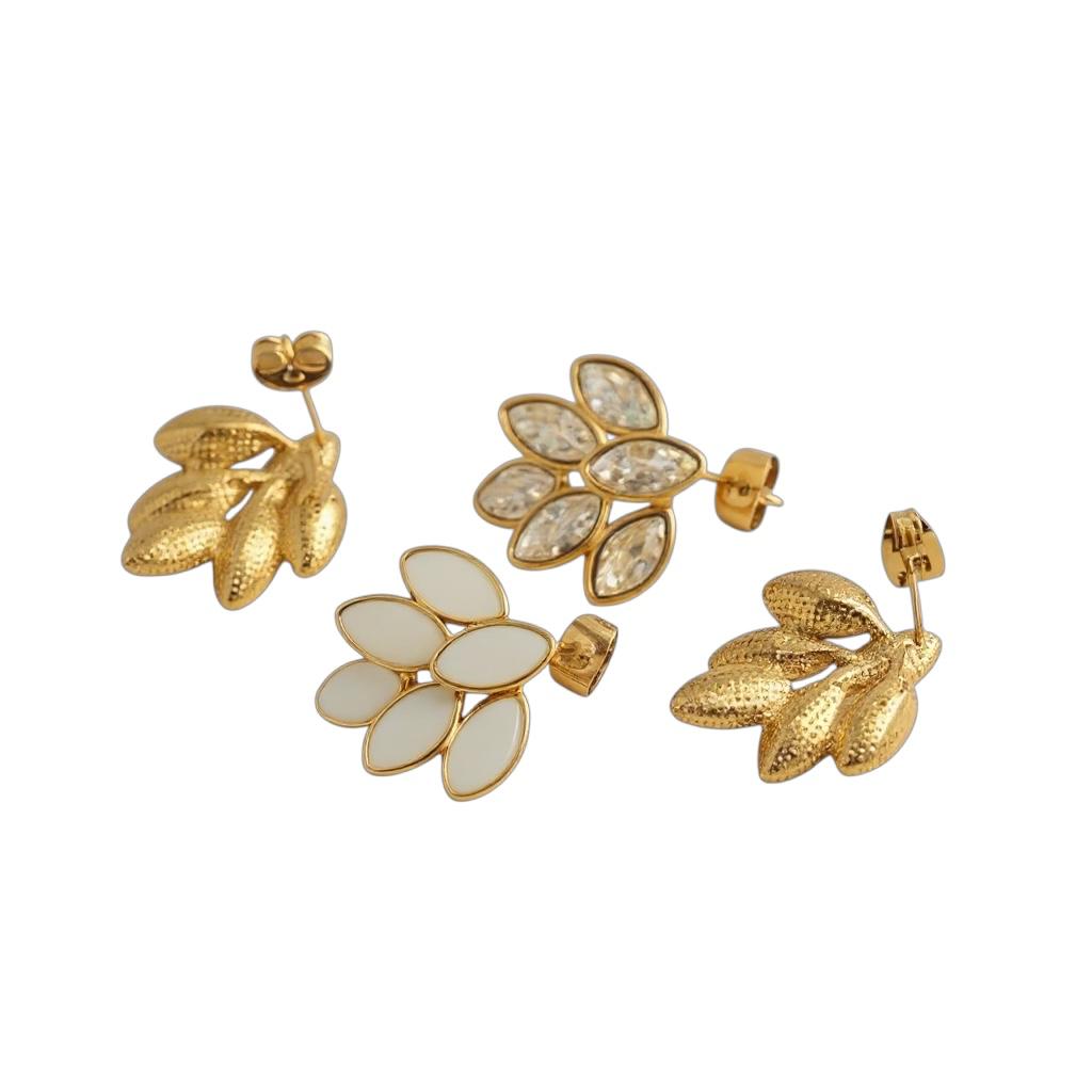 Orecchini in acciaio inossidabile e zirconi anallergici e waterproof "Sirio"