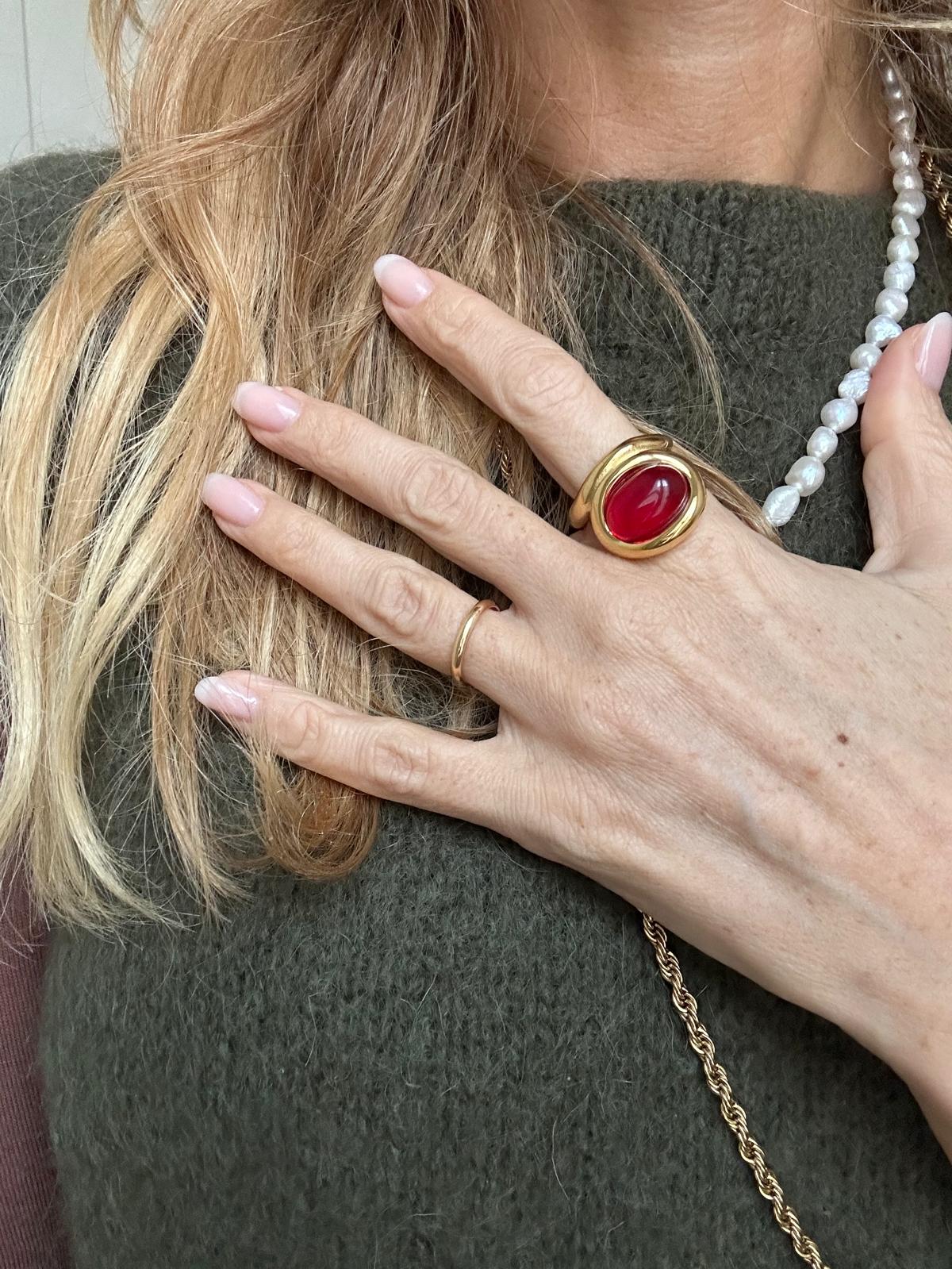 Anello in acciaio inossidabile e pietre, anallergico e waterproof placcato oro 18K "Letizia"