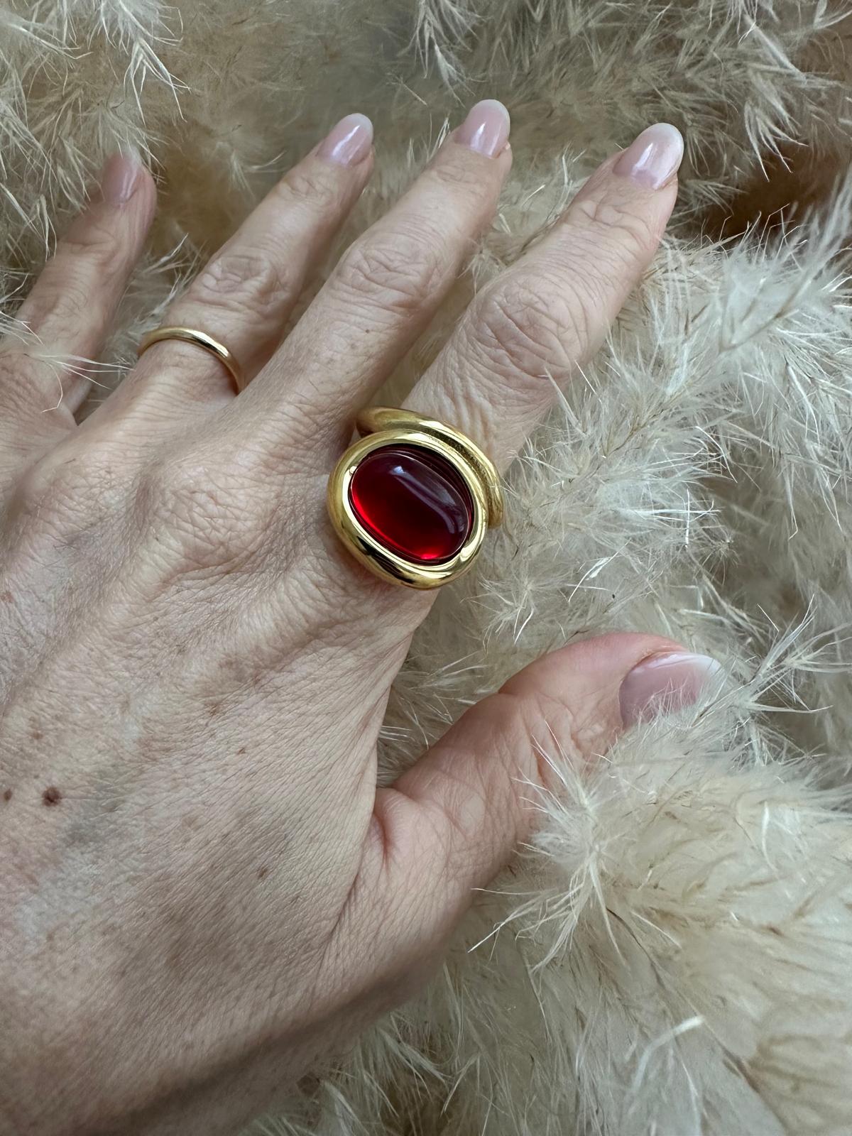 Anello in acciaio inossidabile e pietre, anallergico e waterproof placcato oro 18K "Letizia"