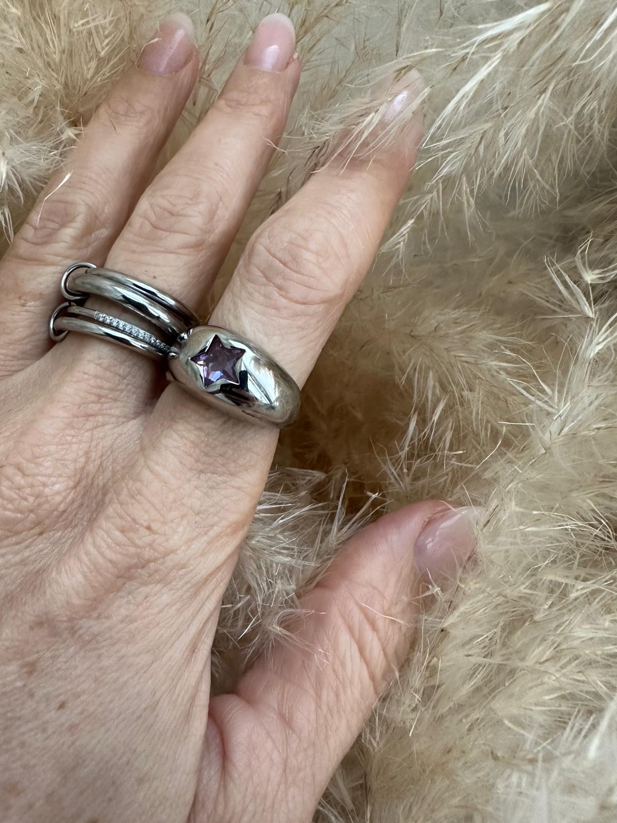 Anello in acciaio inossidabile e zirconi, anallergico e waterproof placcato oro 18K "Stellina"