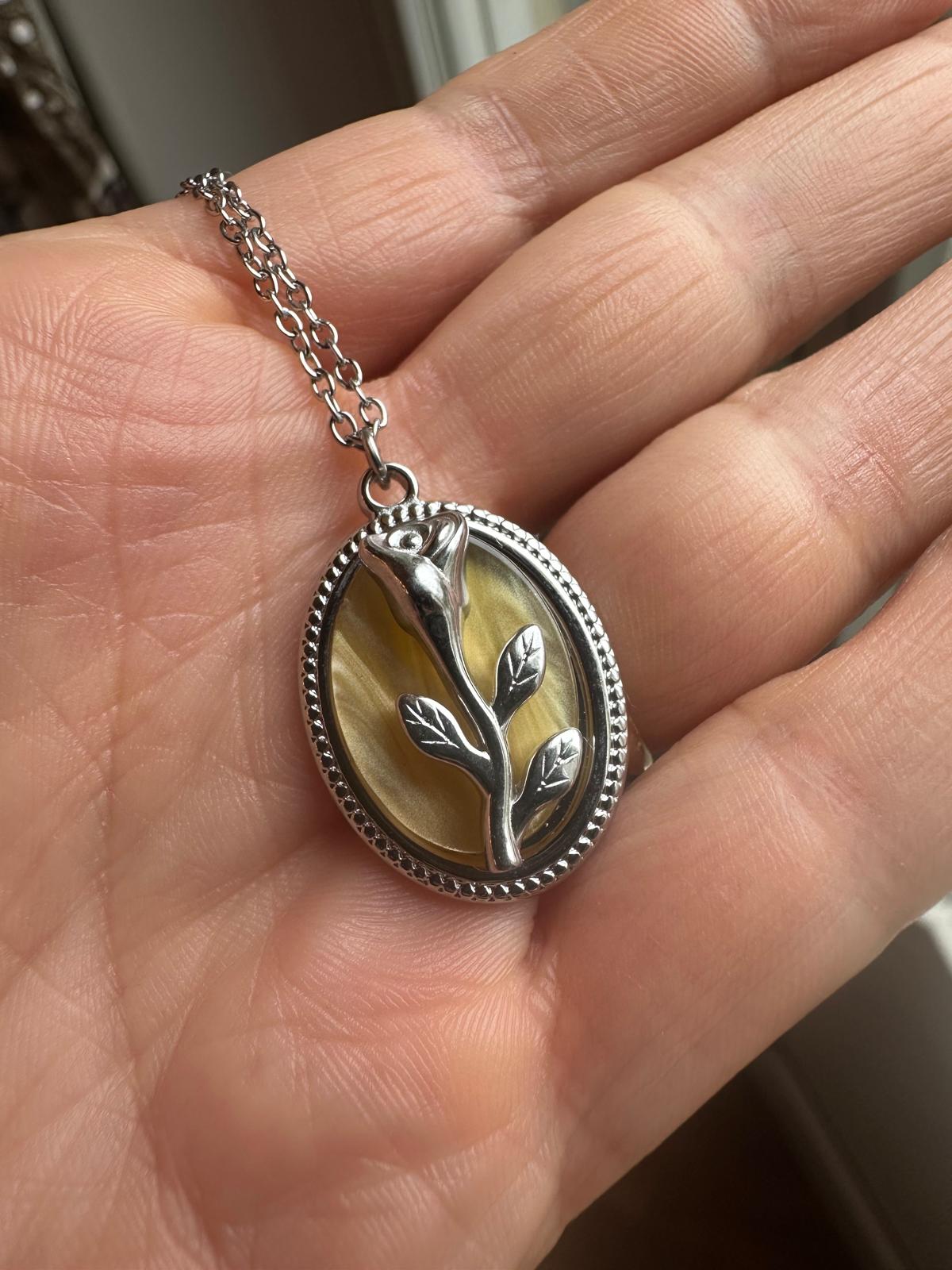 Ciondolo in acciaio inossidabile anallergico e waterproof "Sofia"