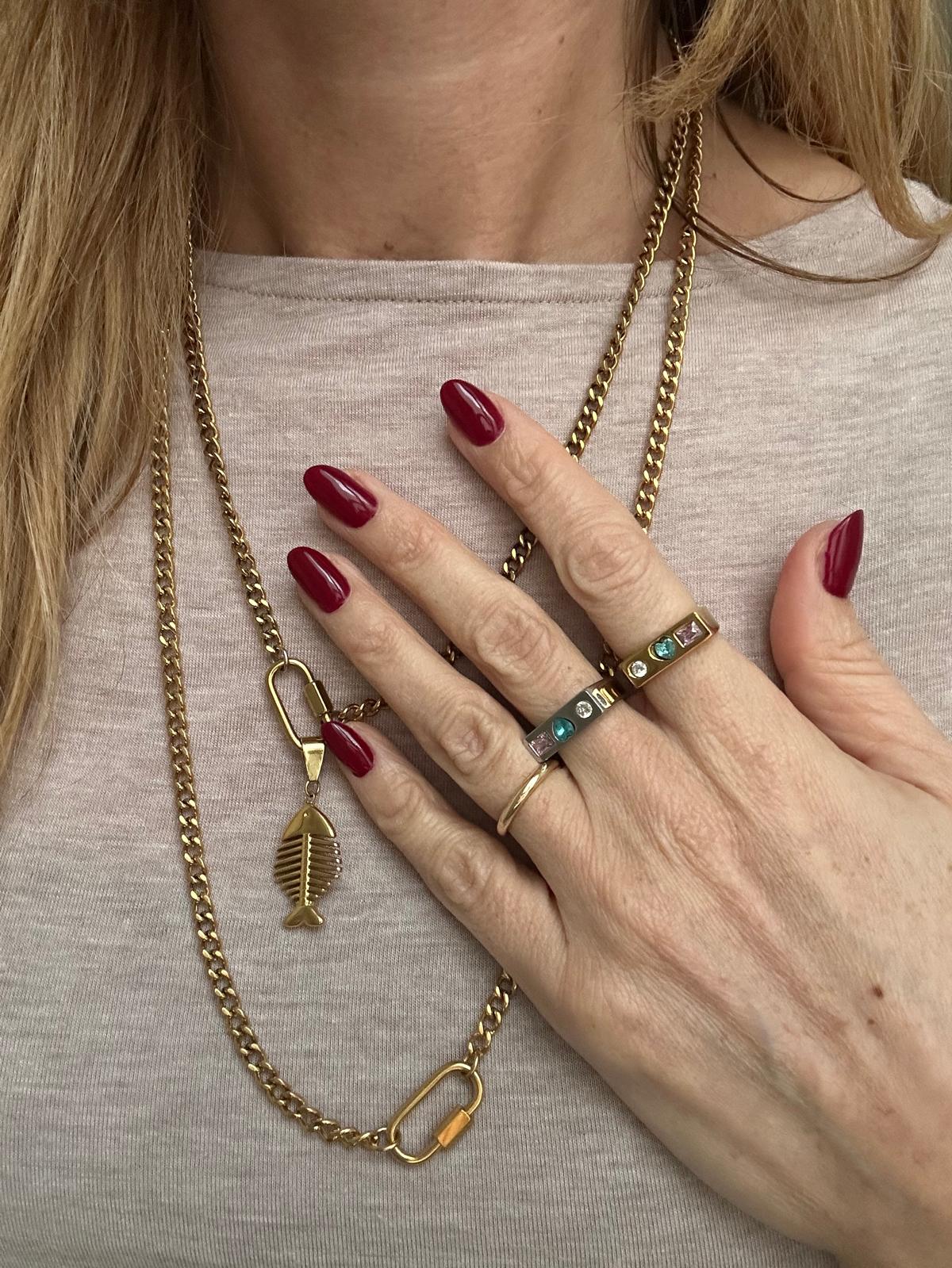 Anello in acciaio inossidabile e zirconi, anallergico e waterproof placcato oro 18K "Tornado"