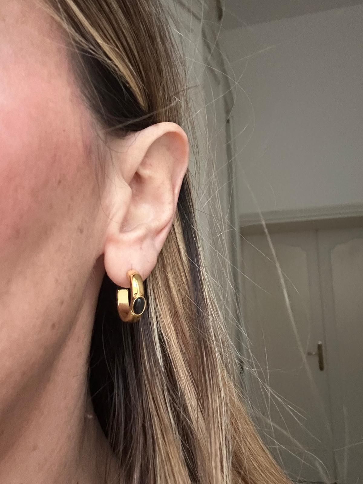 Orecchini in acciaio inossidabile con perla, anallergici e waterproof "Susy"