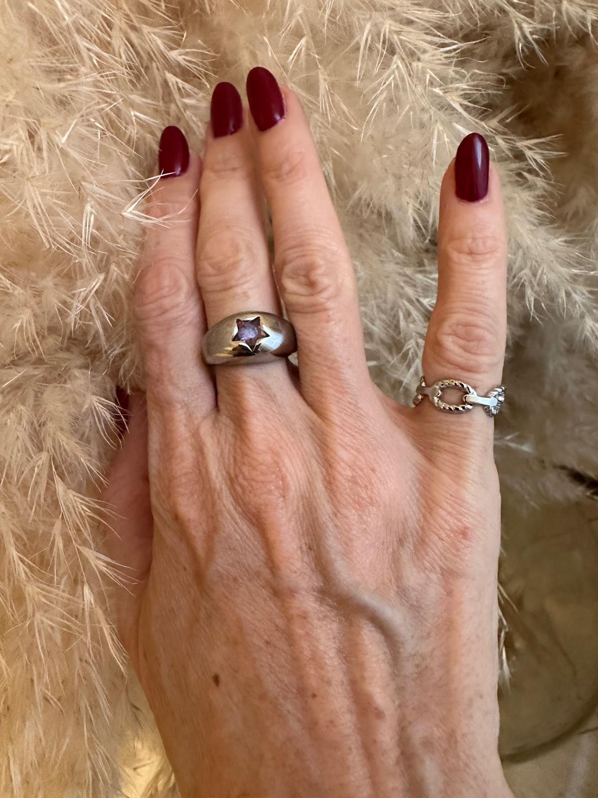 Anello da mignolo regolabile, anallergico e waterproof placcato oro 18K "Spillo"