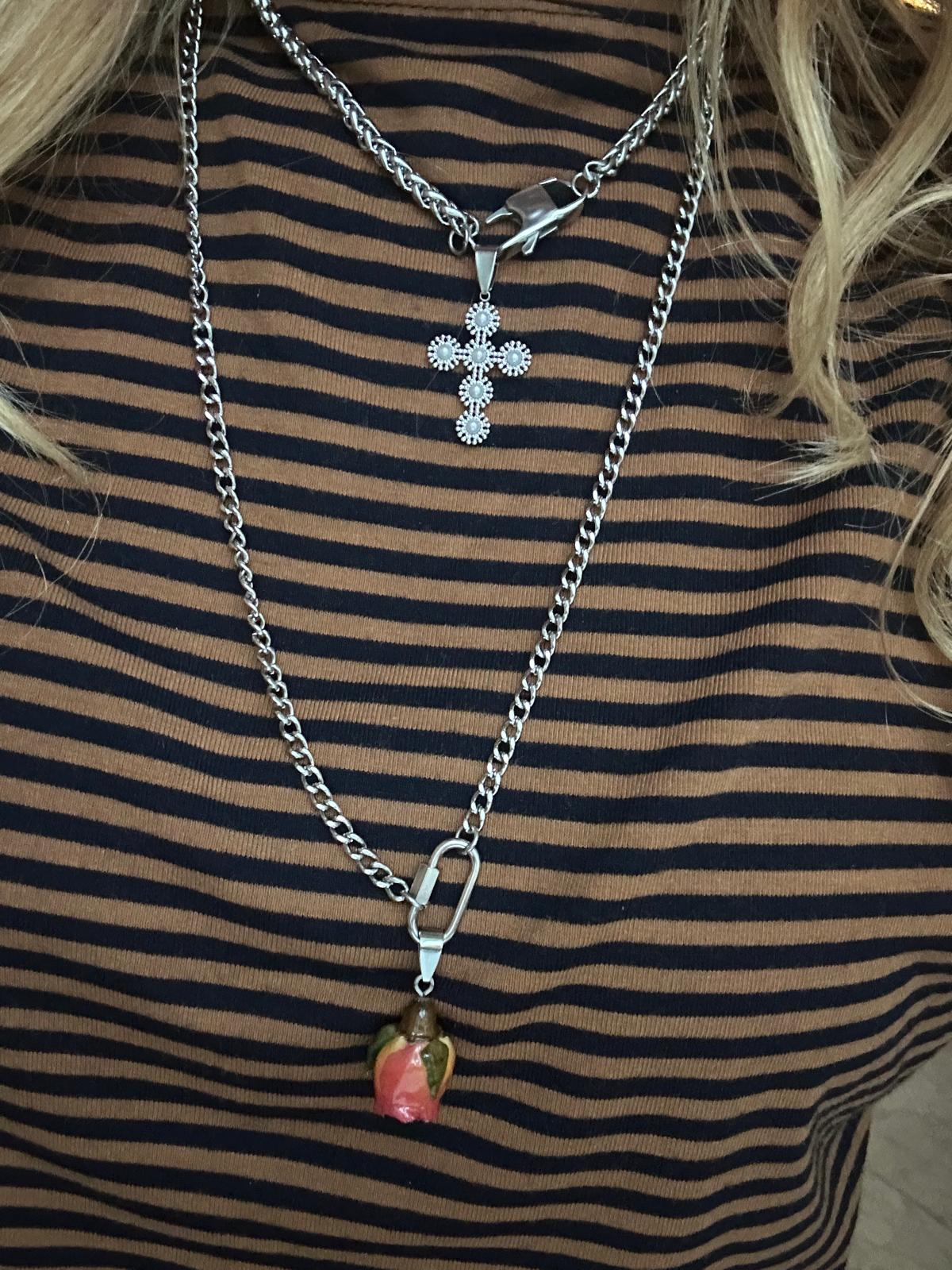 Ciondolo in acciaio inossidabile placcato oro "Monica"