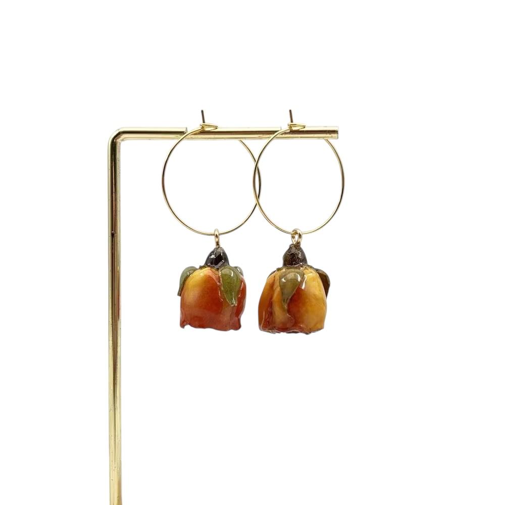 Orecchini in acciaio inossidabile anallergici e waterproof "Bocciolo"