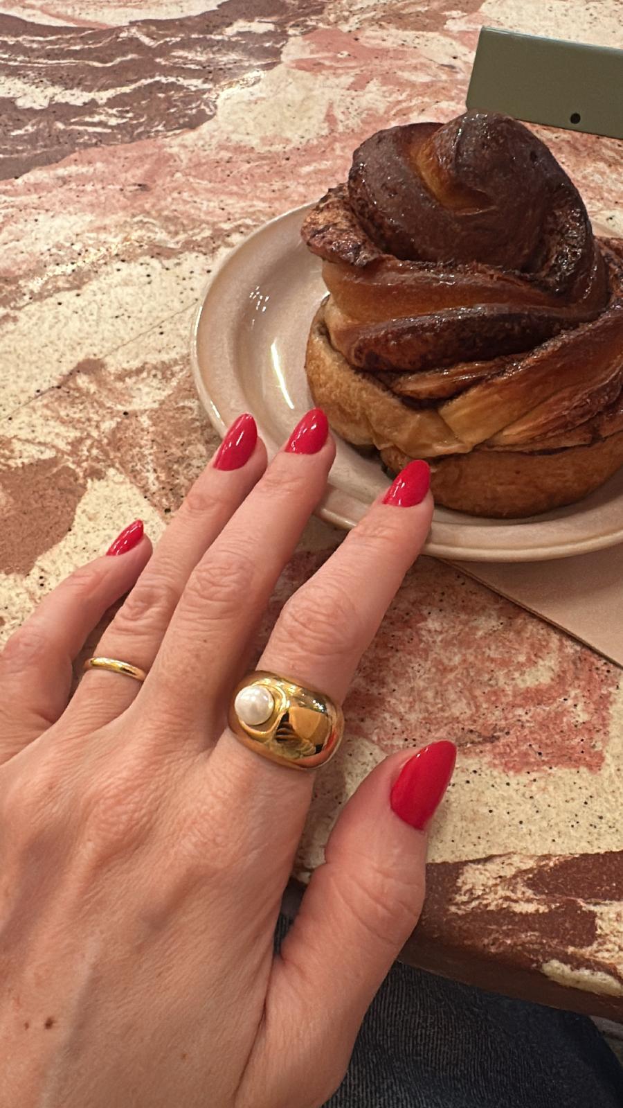 Anello in acciaio inossidabile, anallergico e waterproof placcato oro 18K "Ingrid"