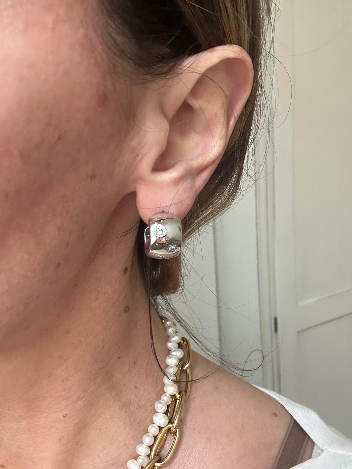 Orecchini in acciaio inossidabile anallergici e waterproof "Chicca"