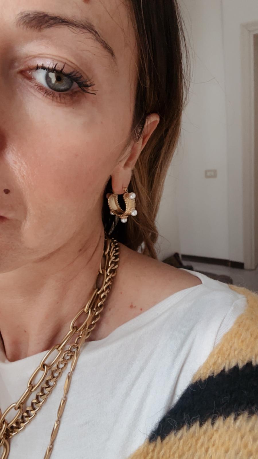 Orecchini in acciaio inossidabile anallergici e waterproof placcati oro 18K "Clara"